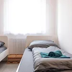アパート Monteurwohnung I 6 Personen I 3 Schlafzimmer