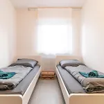 Monteurwohnung I 6 Personen I 3 Schlafzimmer アパート