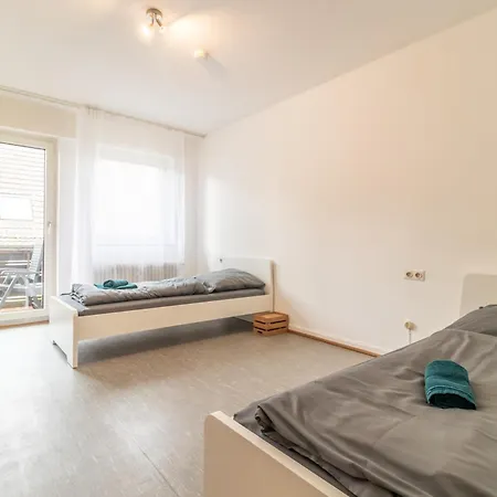 Διαμέρισμα Monteurwohnung I 6 Personen I 3 Schlafzimmer