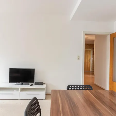 Monteurwohnung I 6 Personen I 3 Schlafzimmer Ντάρμσταντ