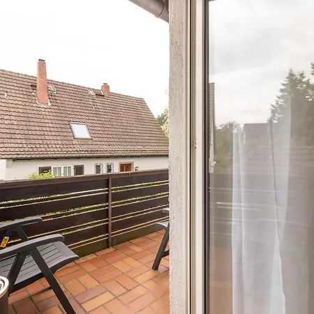 Monteurwohnung I 6 Personen I 3 Schlafzimmer Διαμέρισμα *