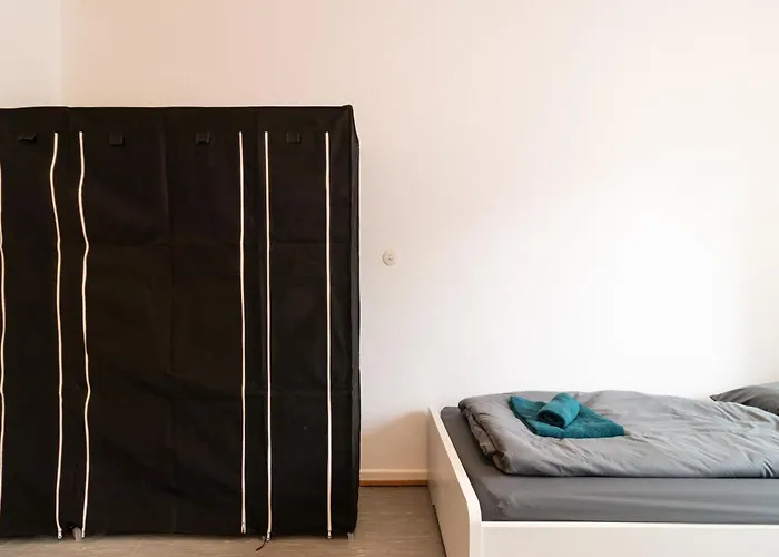 Monteurwohnung I 6 Personen I 3 Schlafzimmer *