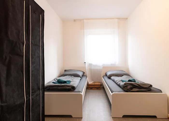 Διαμέρισμα Monteurwohnung I 6 Personen I 3 Schlafzimmer *