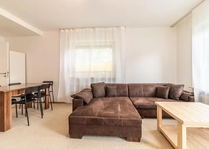 Διαμέρισμα Monteurwohnung I 6 Personen I 3 Schlafzimmer